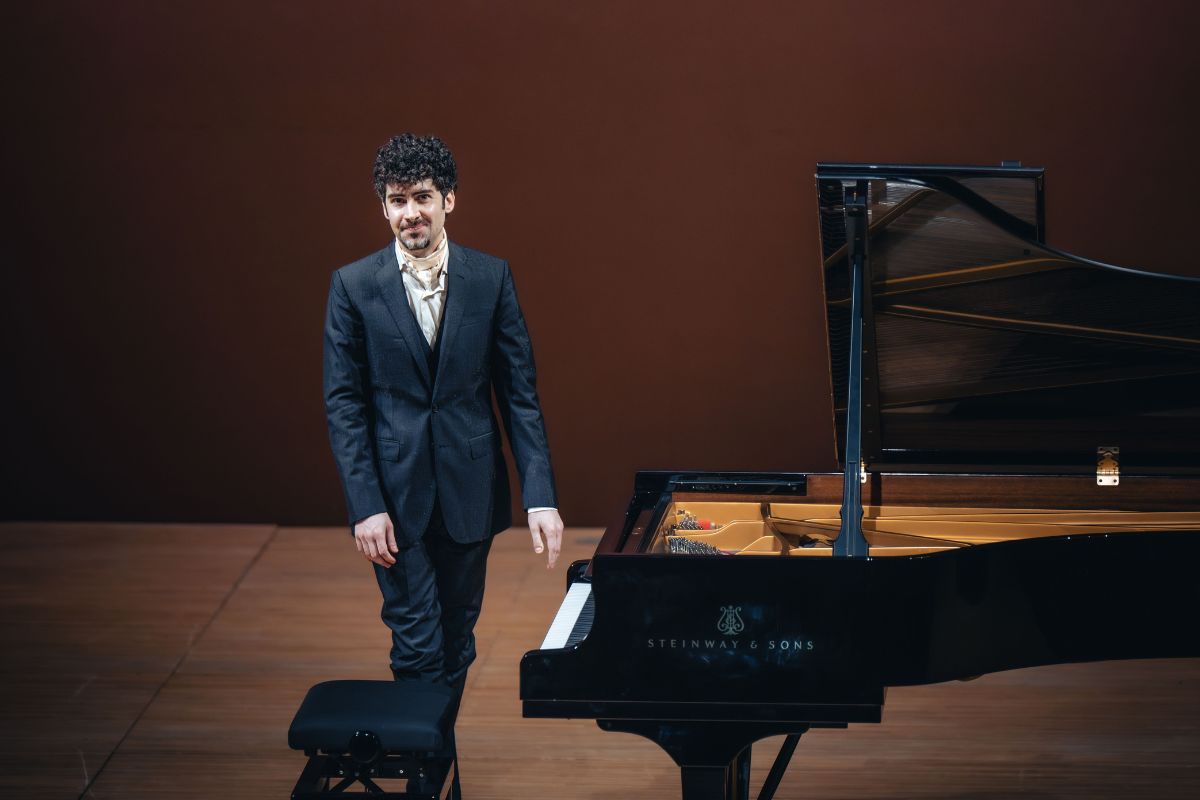 Český spolek pro komorní hudbu: Federico Colli, 26. 1. 2025, Rudolfinum – Federico Colli (foto Petr Chodura)