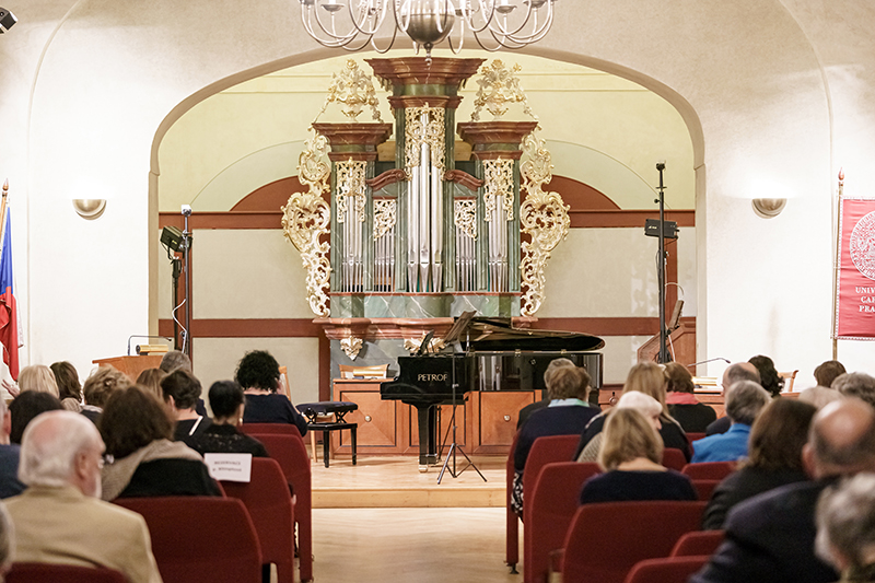PKF – Prague Philharmonia: K6 Franck. Martinů. Mozart, 20. února 2023 – Romana Špačková a Stanislav Gallin (foto Petr Sapík)