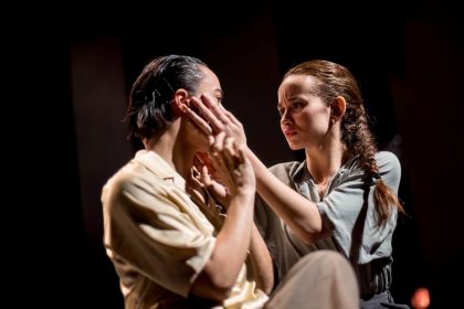 Pascal Marty & Emilie Leriche – Your Ghosts, My Shadows (foto Vojtěch Brtnický)