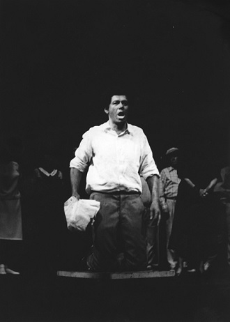 G.Gershwin: Porgy a Bess - Čeněk Mlčák (Porgy) - SD Ostrava 1977 (foto František Krasl)