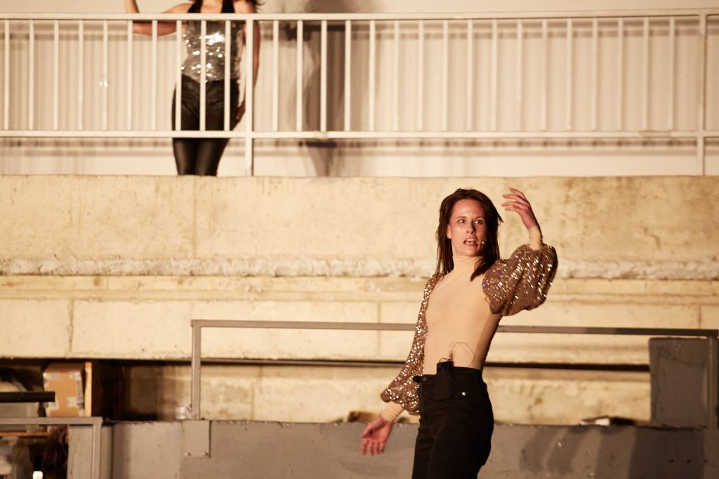 Renata Piotrowska-Auffret: As Long as We Dance – Martina Hajdyla Lacová (foto Michal Ureš)