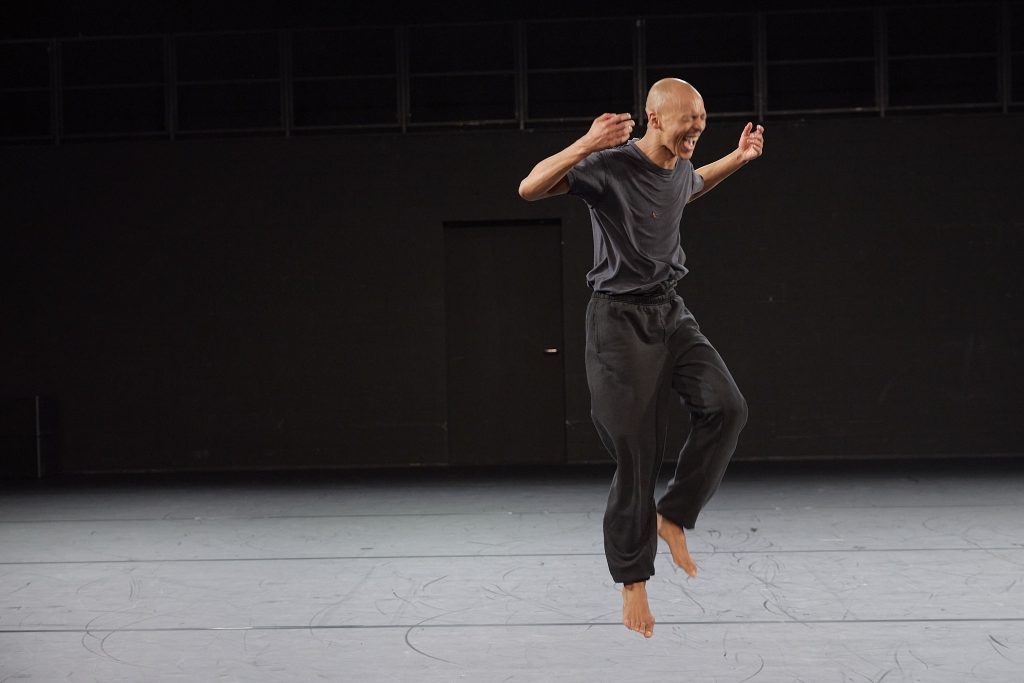Swiss Dance Days 2026 – Tiran Willemse: Untitled (Nostalgia, Act 3) (foto Yoshiko Kusano)