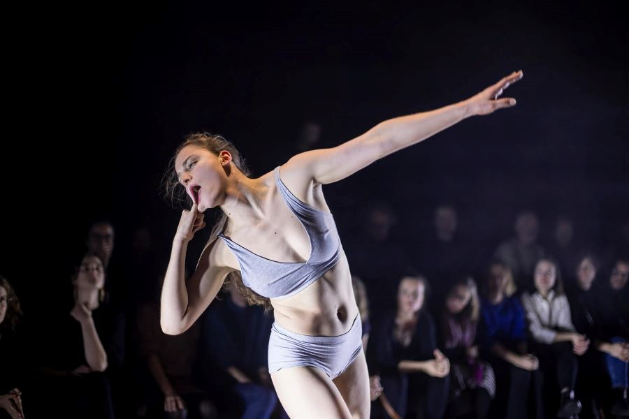 Tereza Lenerová – Rukavičkářské závody (Jitka Čechová, foto Vojtěch Brtnický)
