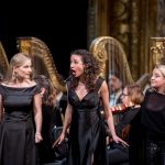 Richard Wagner: Valkýra – Chelsea Zurflüh (Gerhilde), Karola Sophia Schmid (Ortlinde), Natalie Karl (Helmwige), Státní opera Praha, 9. března 2024 (zdroj Národní divadlo, foto David Brtnický)
