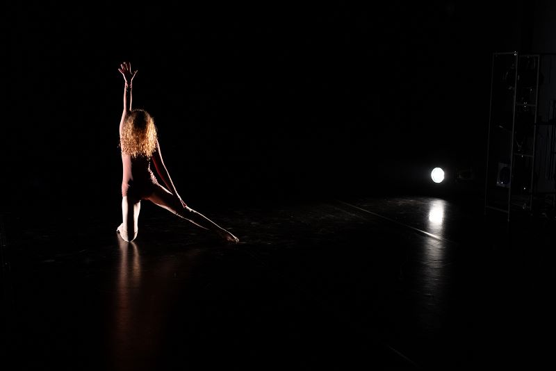 Vitaliia Vaskiv – Body Shelter (foto Adéla Vosičková)