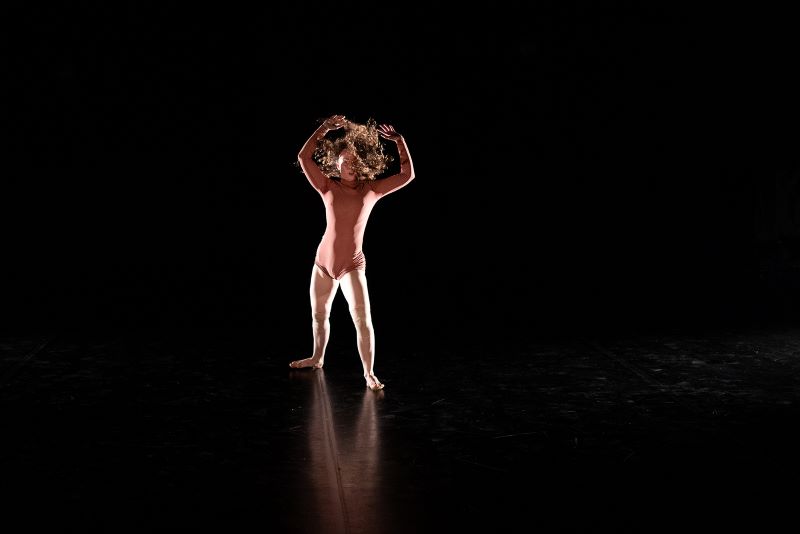 Vitaliia Vaskiv – Body Shelter (foto Adéla Vosičková)