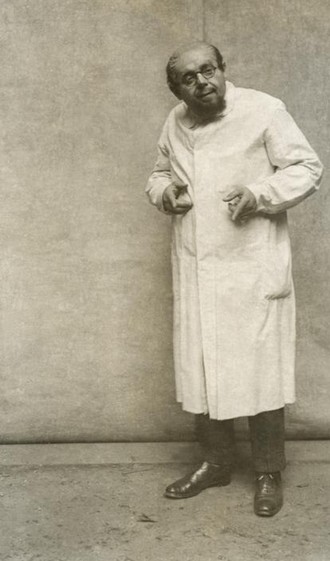 Alban Berg: Vojcek - Emil Pollert (Doktor) - ND Praha 1926
