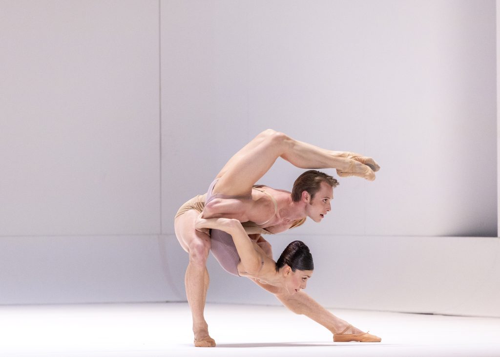 Wayne McGregor: Chroma, Teatro alla Scala – Nicoletta Manni, Timofej Andrijashenko (foto Brescia e Amisano)