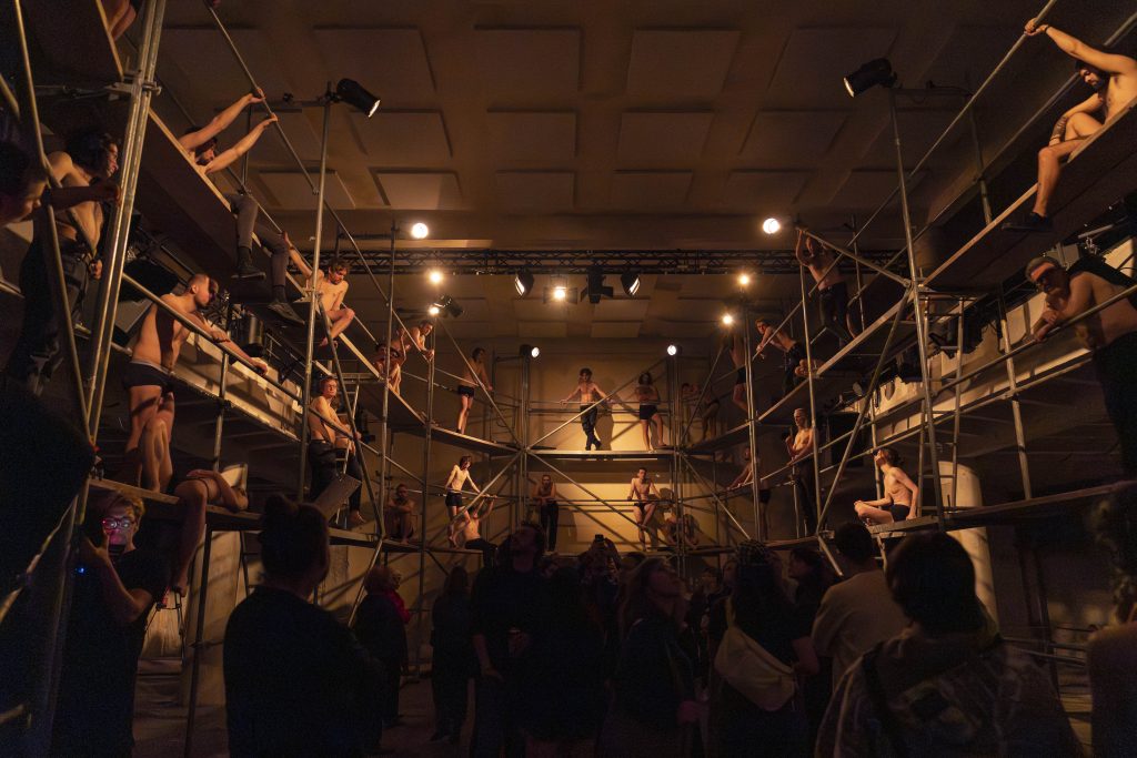 Y: Haunted Realities II. (X-Ray) (foto Oskar Helcel)