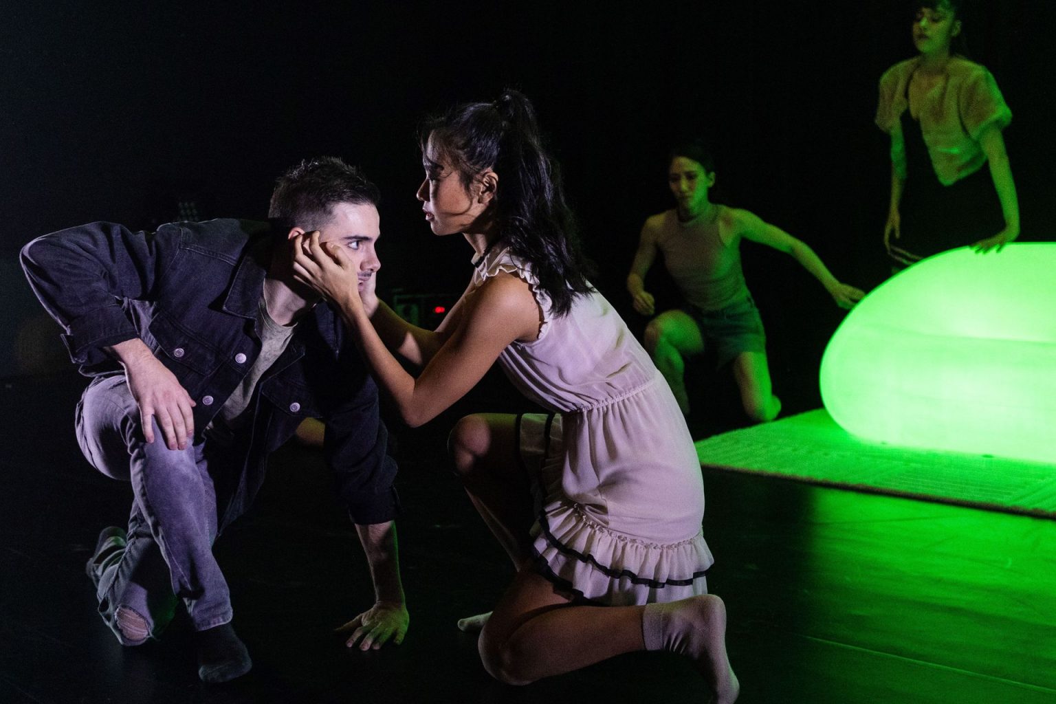 Zdeněk Mládek, Sophie Debou: My Place, Jihočeské divadlo, studiová scéna Na Půdě (foto Petr Zikmund)