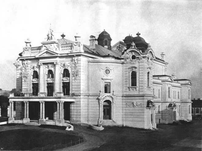 Zemské divadlo v Ostravě (zdroj theatre-architecture.eu)