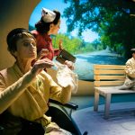 Radim Vizváry: V parku, Laterna magika, La Fabrika – Zuzana Hrzalová, Halka Třešňáková a Josef Kotěšovský (foto Jan Malíř)