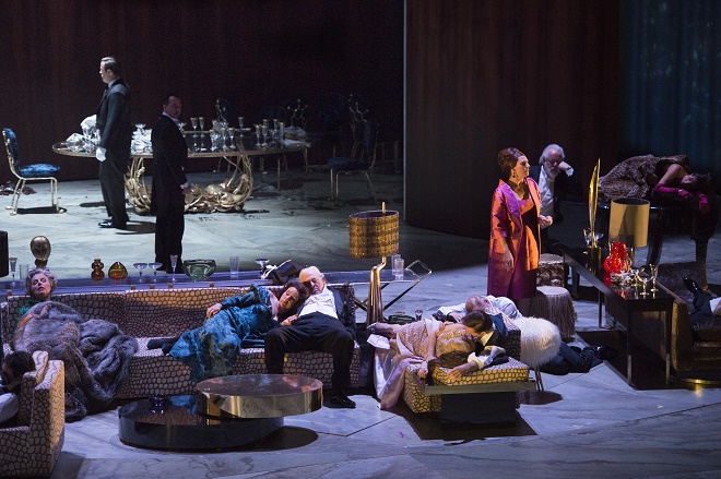 T.Adès: The Exterminating Angel - Salzburger Festspiele 2016 (foto © Salzburger Festspiele / Monika Rittershaus)