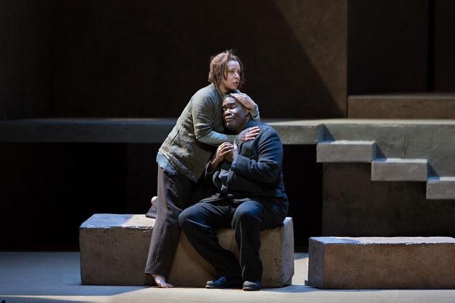 R.Strauss: Elektra - Nina Stemme (Elektra), Eric Owens (Orest) - Met 2016 (foto Marty Sohl)