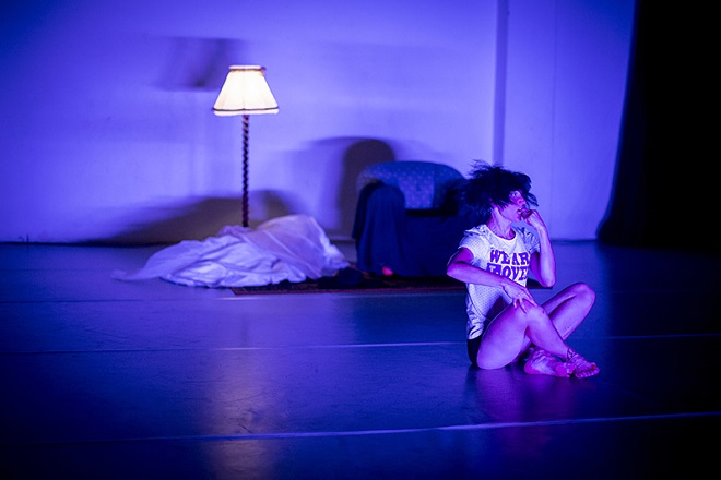 Uhozené květinou - Tereza Ondrová - Studio Alta Praha (foto Vojtěch Brtnický)
