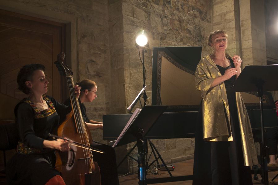 Letní noci – Monika Knoblochová, Dagmar Šašková, 9. října 2022 (zdroj Café crème)