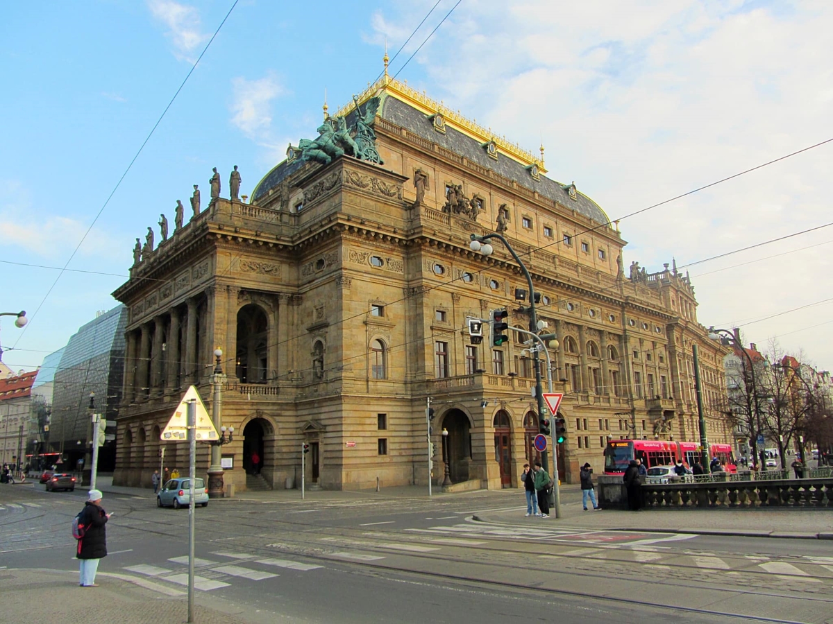 Národní divadlo (zdroj Magická Praha)