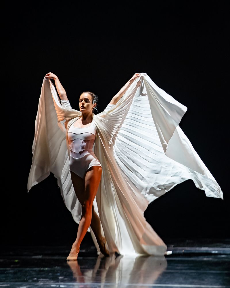 Fashion Ballet The Best of – BezsLovE (Juliana Ondrášiková, foto Vitalii Zahynailo)