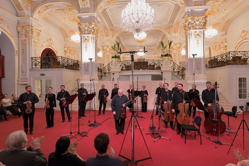 Podprocký Elgar Čajkovskij, 16. února 2025, Sloupová síň Slovenskej filharmónie – Ewald Danel, Moyzesovo kvarteto a Slovenský komorný orchester (foto: Ján Lukáš)