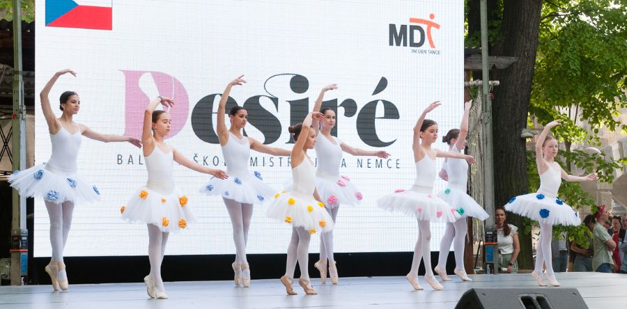 Mezinárodní den tance, taneční show na Střeleckém ostrově (foto Marek Záleský)