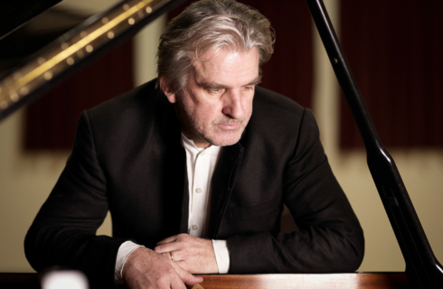 Barry Douglas (zdroj Prague Philharmonia)