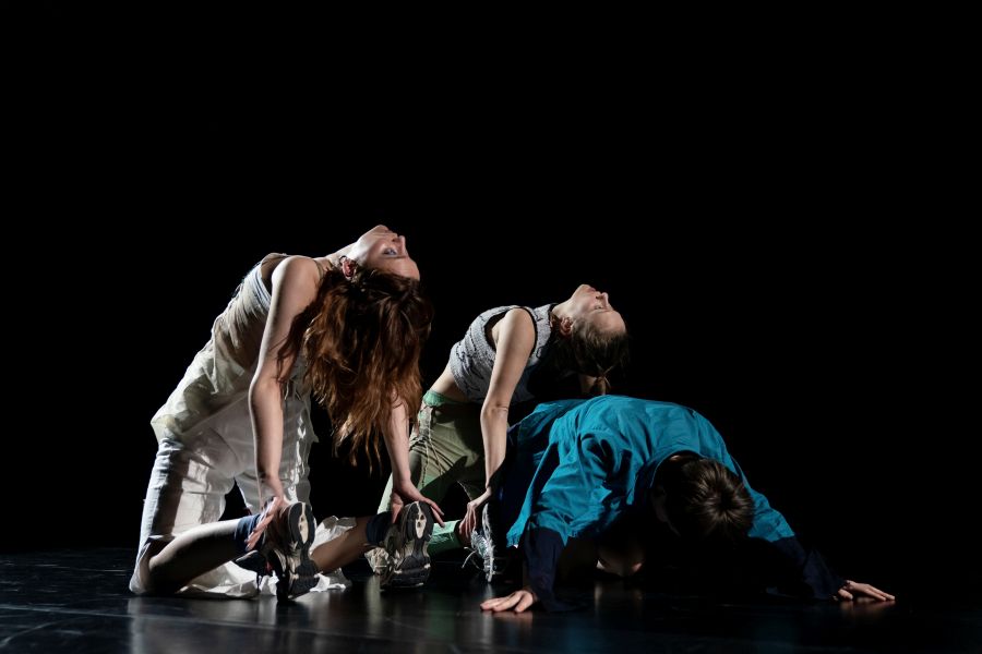 Song of songs (2022), Lara Vejrup Ostan, Katrien Van der Velden a Ida Mariboe Nielsen (foto Emil Agerskov)