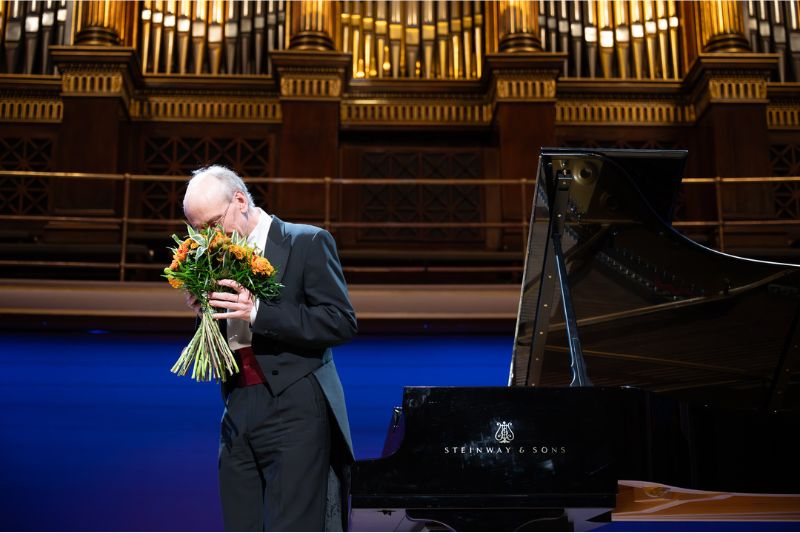 Igor Ardašev – Klavírní recitál, 12. dubna 2025, Rudolfinum, Dvořákova síň – Igor Ardašev (Foto Ivan Malý)
