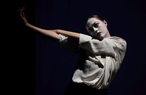 Daniela Hanelová – Cadavre exquis (foto Duša Gabor, Monodance Festival)