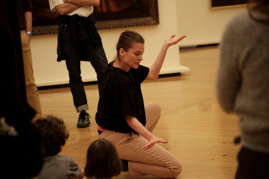 Tanec v galerii – A Fancy (Hana Polanská Turečková, foto Julie Stehnová)