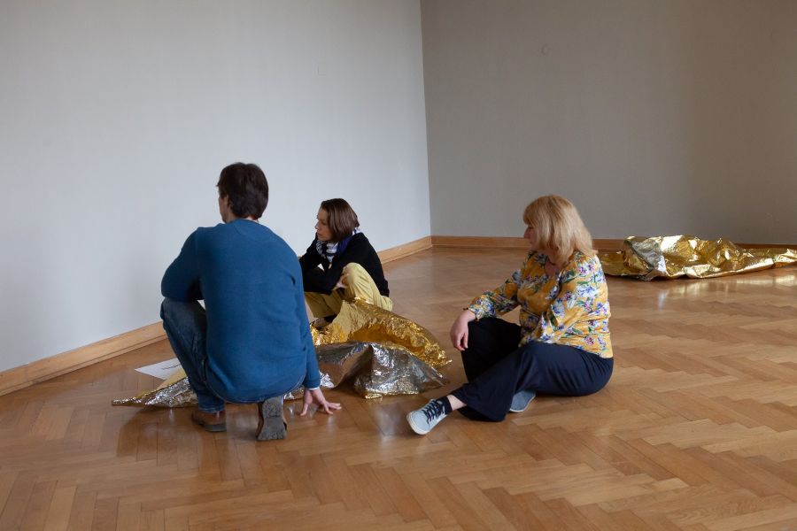 Tanec v galerii – A Fancy (ve Šternberském paláci, foto Julie Stehnová)