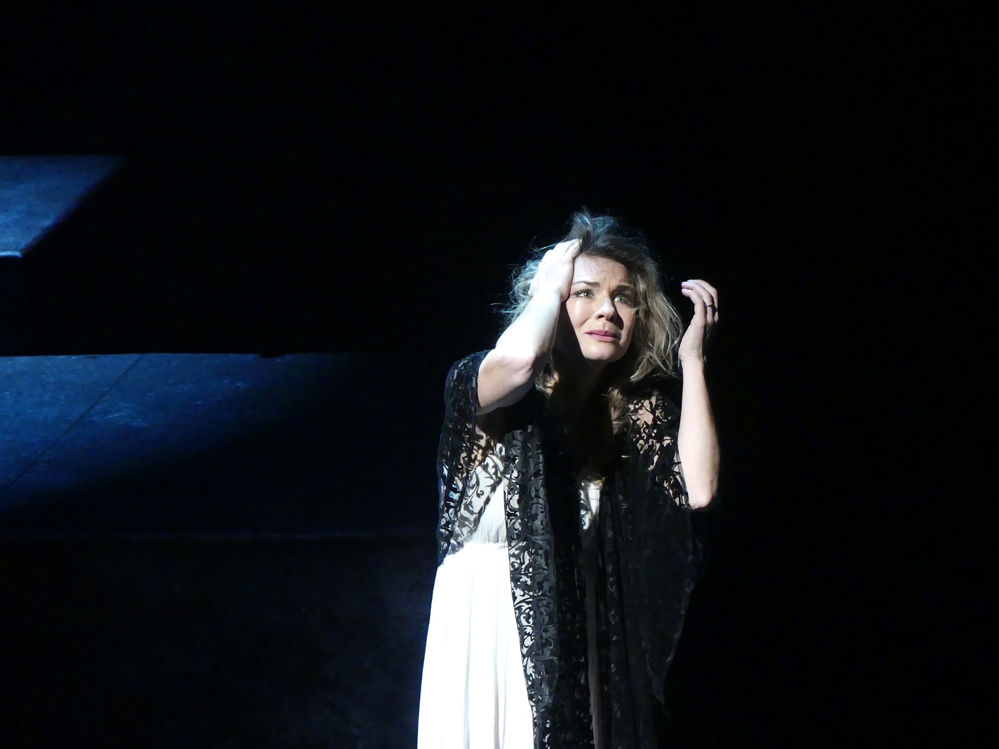 Leoš Janáček: Káťa Kabanová – Tereza Kavecká (zdroj Festival hudebního divadla OPERA, foto Daniel Jäger)