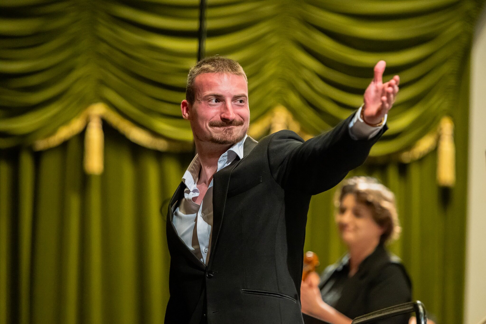 Barytonista Dominik Klapka, koncert Plzeňské filharmonie, 29. května 2025, Měšťanská beseda (zdroj Plzeňská filharmonie)