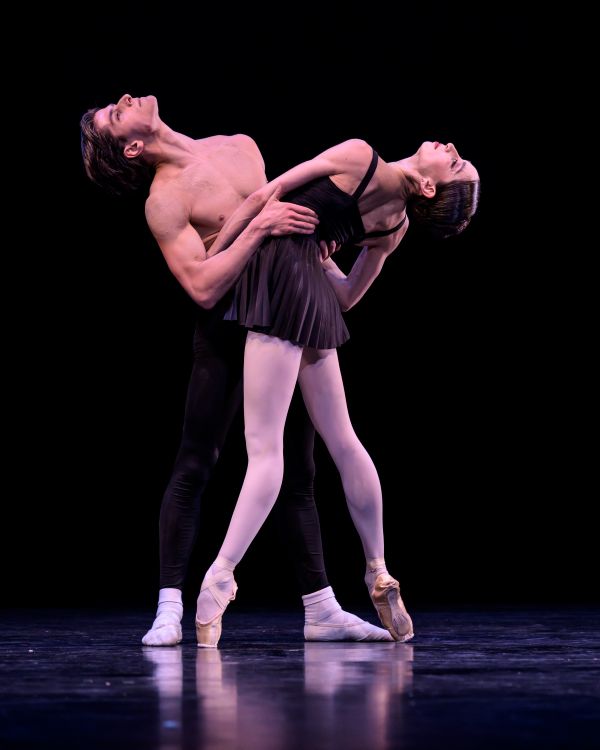 Balet ND, Sarkasmy – Sarcasmen (Romina Contreras a Paul Irmatov, foto Serghei Gherciu)