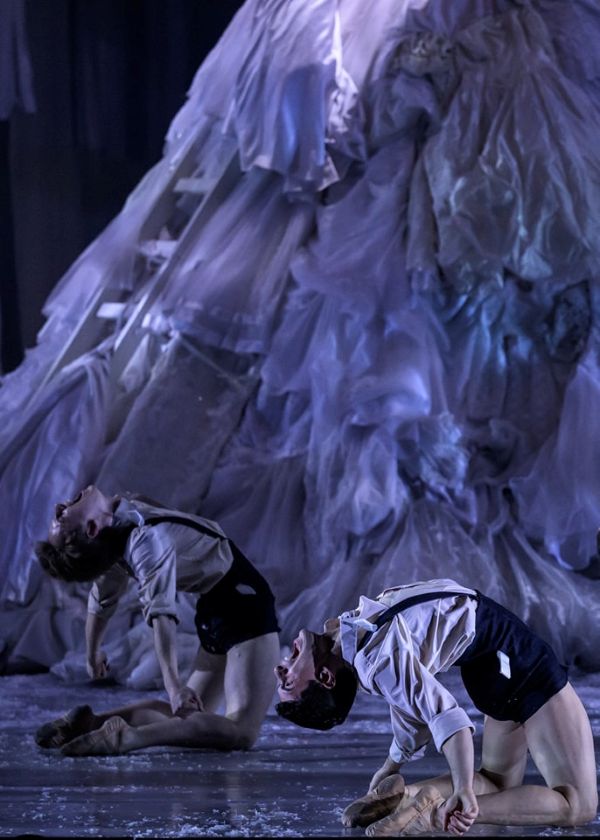 Balet NDM, Jeroen Verbruggen – Peer Gynt (foto Serghei Gherciu)
