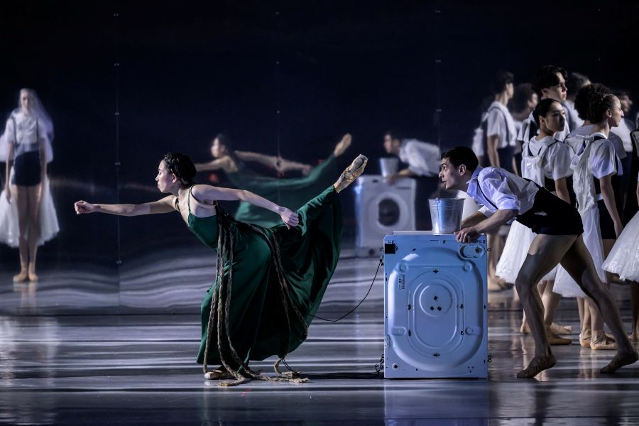 Balet NDM – Peer Gynt (foto Serghei Gherciu)