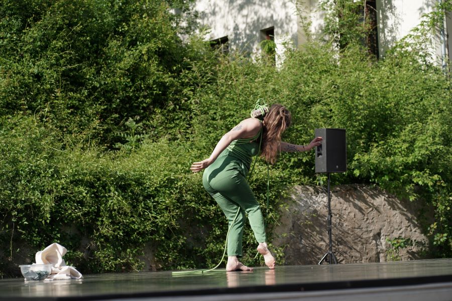 Claire F. Crescini – The Art of Life and Death (foto Simona Rybová)