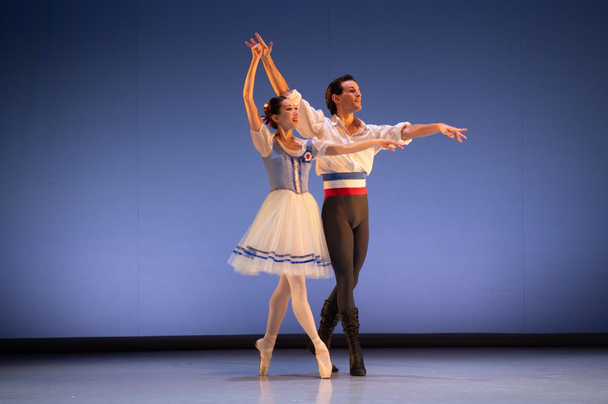 DJKT Balet Gala 2025 (Mami Mołoniewicz a Gaëtan Pires, foto Irena Štěrbová)