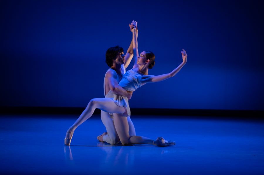 DJKT Balet Gala 2025 (Olivia Betteridge a Alexandr Trusch, foto Irena Štěrbová)