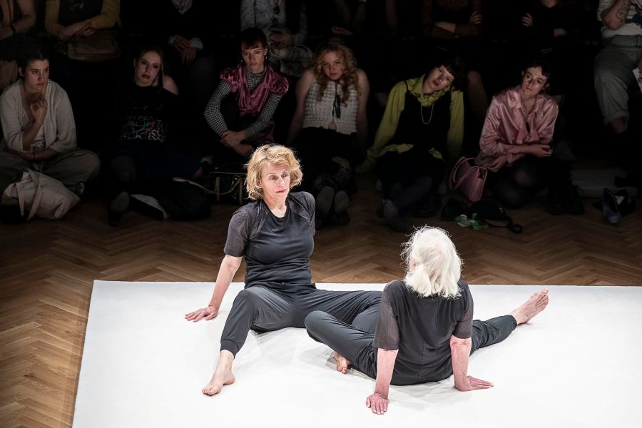 Eszter Salamon a Erzsébet Gyarmati (foto Michal Hančovský, Divadelní Flora 2025)