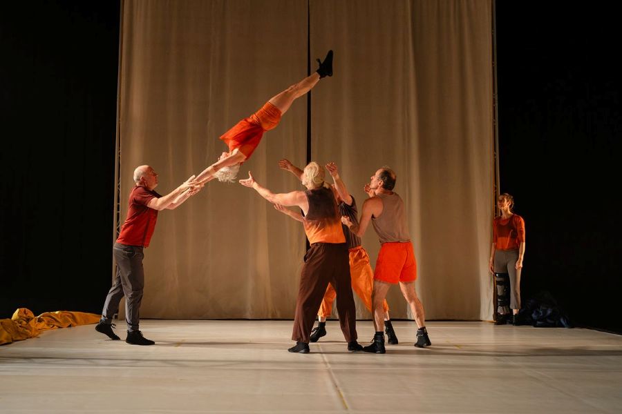 Glorious Bodies (archiv Theater Bellevue a Jatka78)