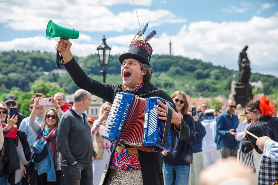 HAMUfest 2025, průvod (Roman Horák, foto Irina Degtereva)