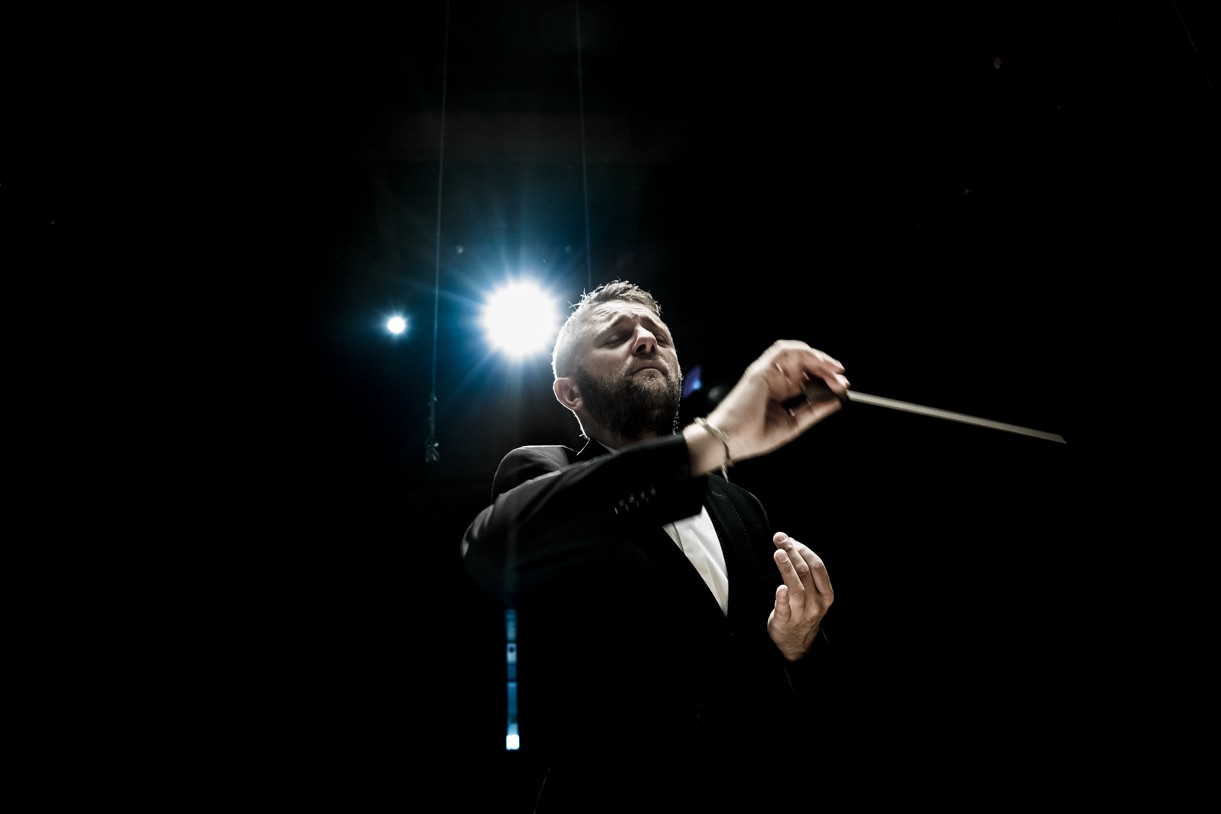 Kirill Karabits (foto Konrad Cwik)