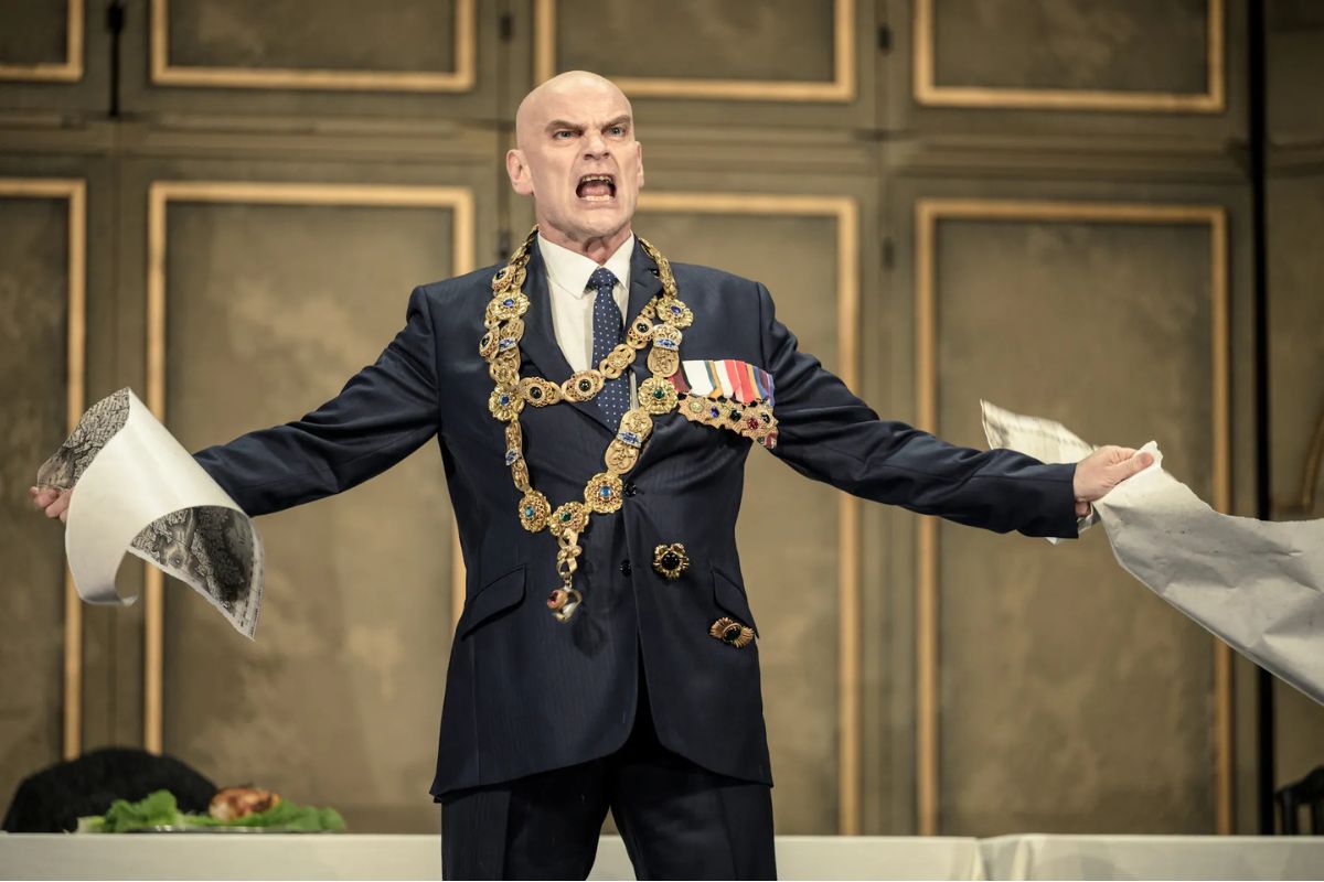 Lear, Národní divadlo, Praha, Klavírní zkouška –Tómas Tómasson (Lear) (foto: Petr Neubert)