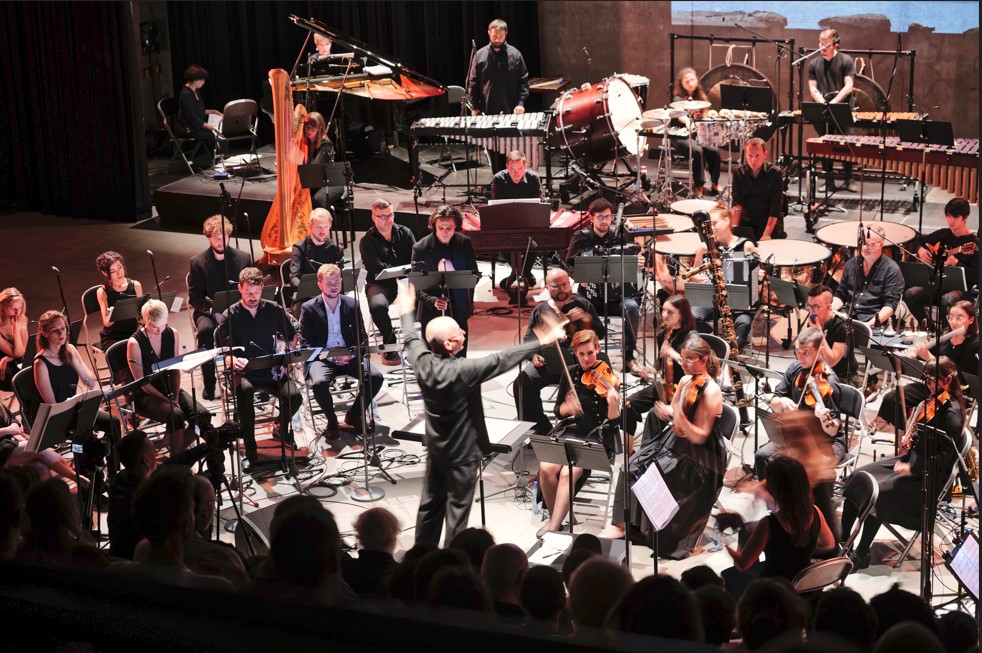 Roland Dahinden a PMP Orchestra (foto Marek Bouda)