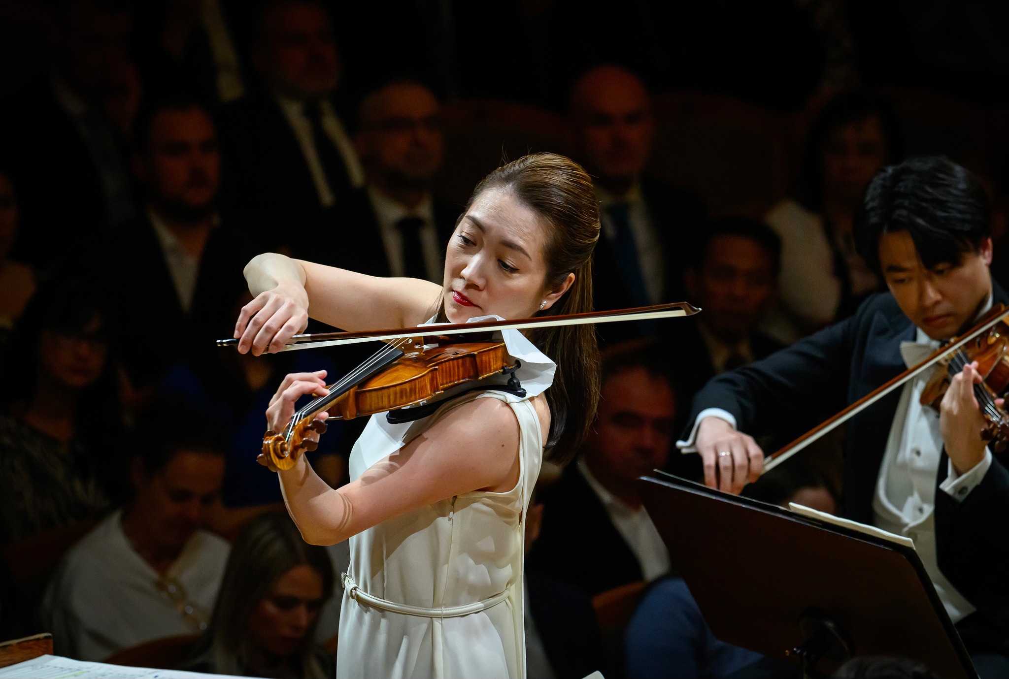NHK Symphony Orchestra, Tokyo, 15. května 2025, Rudolfinum, Dvořákova síň, Praha – Akiko Suwanai (zdroj Pražské jaro, foto Petra Hajská)
