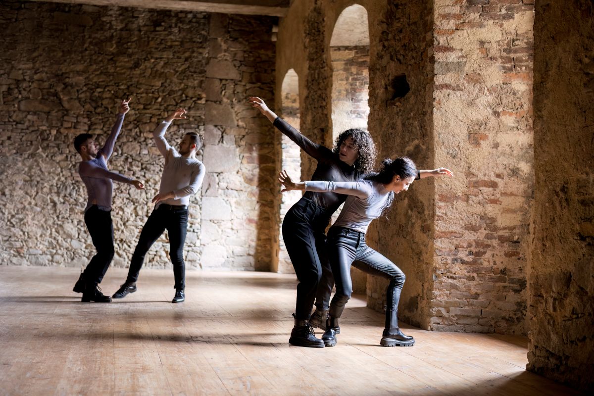 Dancing Histor(y)ies (foto archiv 420PEOPLE)