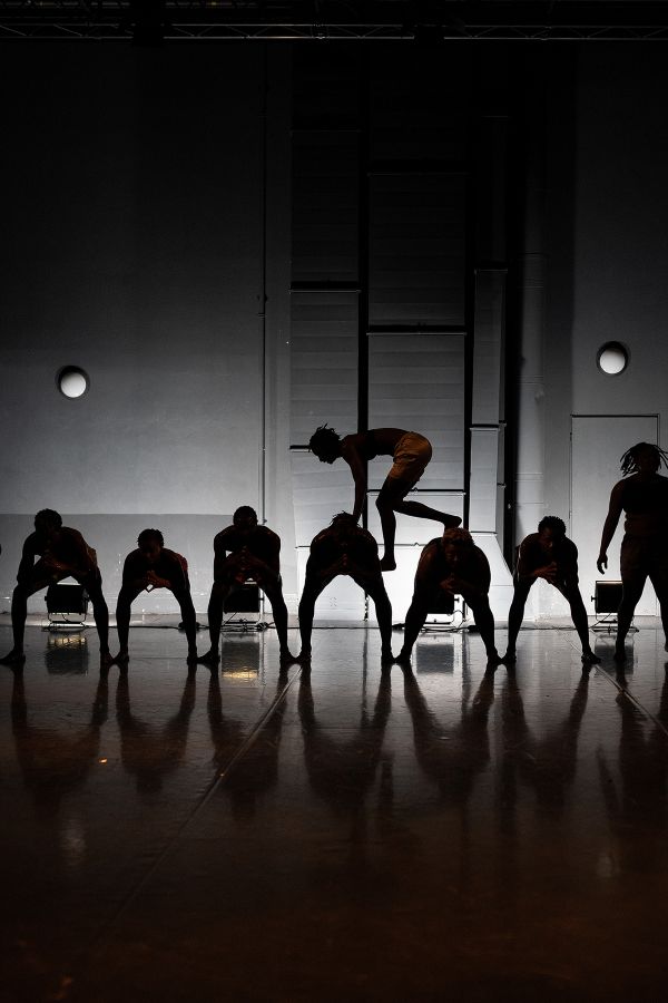 Inscenace Vagabundus na openingu festivalu Tanec Praha 2025 (foto Adéla Vosičková)