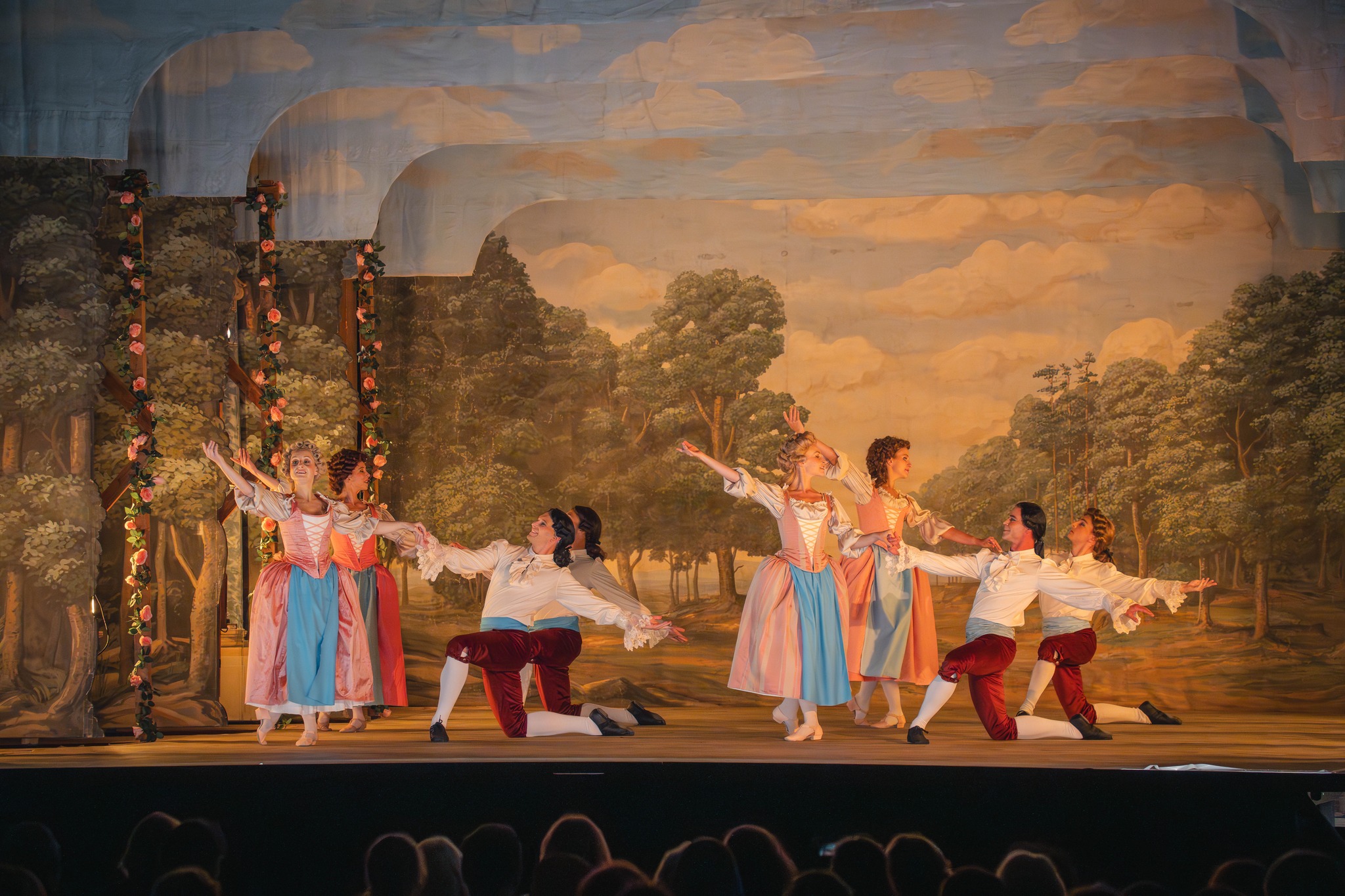 Bach Dansant, 21. července 2025, nádvoří HAMU – Epochal Dances (foto Adam Rojko)