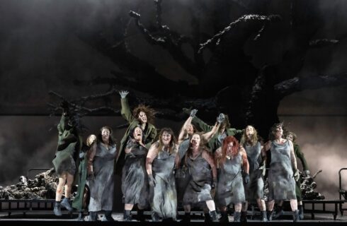 Richard Wagner: Valkýra, Royal Opera House, London 14. května 2025: Valkýry (foto Monika Rittershaus)