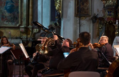 Orchestr Beliczay, Zuzana Rzounková (zdroj Za poklady Broumovska)